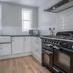 Penally Manor - Luxurious Manor House - Tenby