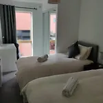5 Star City Centre Apartment