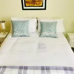 Highlea Guest House