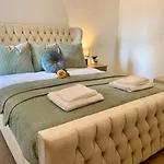 Modern, Luxurious Two Bedroom Apartment