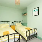 Funky Flat In Margate'S Westbrook Bay