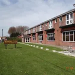 Bermuda Holiday Park Hemsby Near To Yarmouth