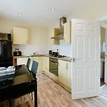Host & Stay - Gerald House