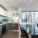 Chavasse Chambers - Perfect For Long Stays!