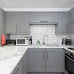 Sovereign Gate - 2 Bedroom Apartment In Portsmouth City Centre