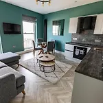 Ty Belgrave - Apartment 3