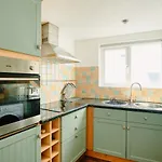 Finest Retreats - Scallop Cottage