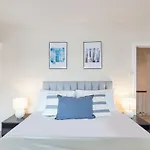 Blue Sky 3 Bedroom Cottage Whitby