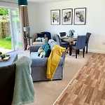 Stylish Boutique Bungalow