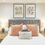 Host & Stay - Albion House