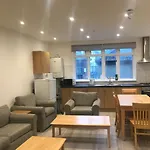 Spacious Entire Two Double Bedrooms Flat, N 3