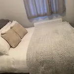 Convenient Room