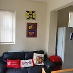 12 Person 6 Bedroom Self Catering House