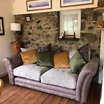 Bryn Y Bwyd Farm House