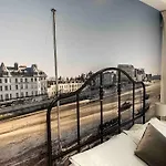 Beach Retreat, Stones Throw Away From Beach