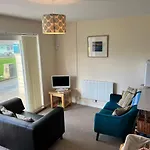 2 Bedroom Bungalow Sv58, Seaview, Isle Of Wight