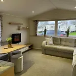 Coastal Retreats, Beech Rise, Primrose Valley