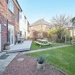 Host & Stay - Puffin House