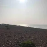 Goring Beach Studio - 2 Min Walk From Seafront