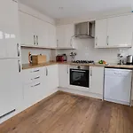 George'S House