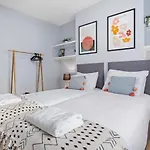 The Townhouse By My Getaways Free Parking