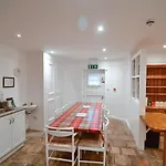 Portrush Townhouse Boutique Hostel