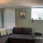 Brighton Square Townhouse