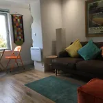 The Wrens Annexe - Stylish Self-Contained 2-Bed Annexe