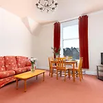 Heyhouses Holiday Residences - Ansdell Apartment