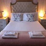 Bella Vista Hotel