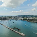 Golden Vanity, Maritime Suites, Brixham