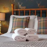 South Learmonth Gardens Apartment