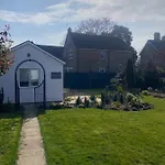 Ellesmere Cottage