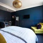 Jewel Of Kemptown - Luxury Townhouse, Sleeps 9