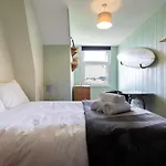 Adventurers Lodge