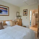 Penmorfa - Sublime Abersoch Retreat With Roof Terrace, 80M From Beach, Great For Surfing