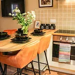 Black Gem Cottage