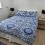 The Holt- 3 Bedroom Dog Friendly Cottage