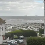 Beaucroft Mansions Seafront Apartment