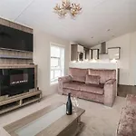 Amethyst Lodge