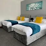 Cosy 2 Bed Flat In Swansea - Home Away From Home