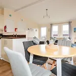 Bay Lodge
