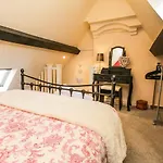 Black Gem Cottage