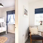 Trerammet Crescent Tintagel 2 Bed Sleeps 4Plus1