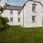 Great Western Farmhouse