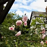 Rorrington Hall