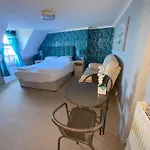 Weymouth Beach B&B - Adult Only