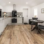 Afallon Cottage