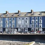 Seaside Apartment
