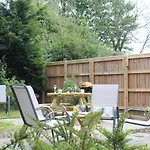 Bali Hai - 3 Bedroom Bungalow - Saundersfoot